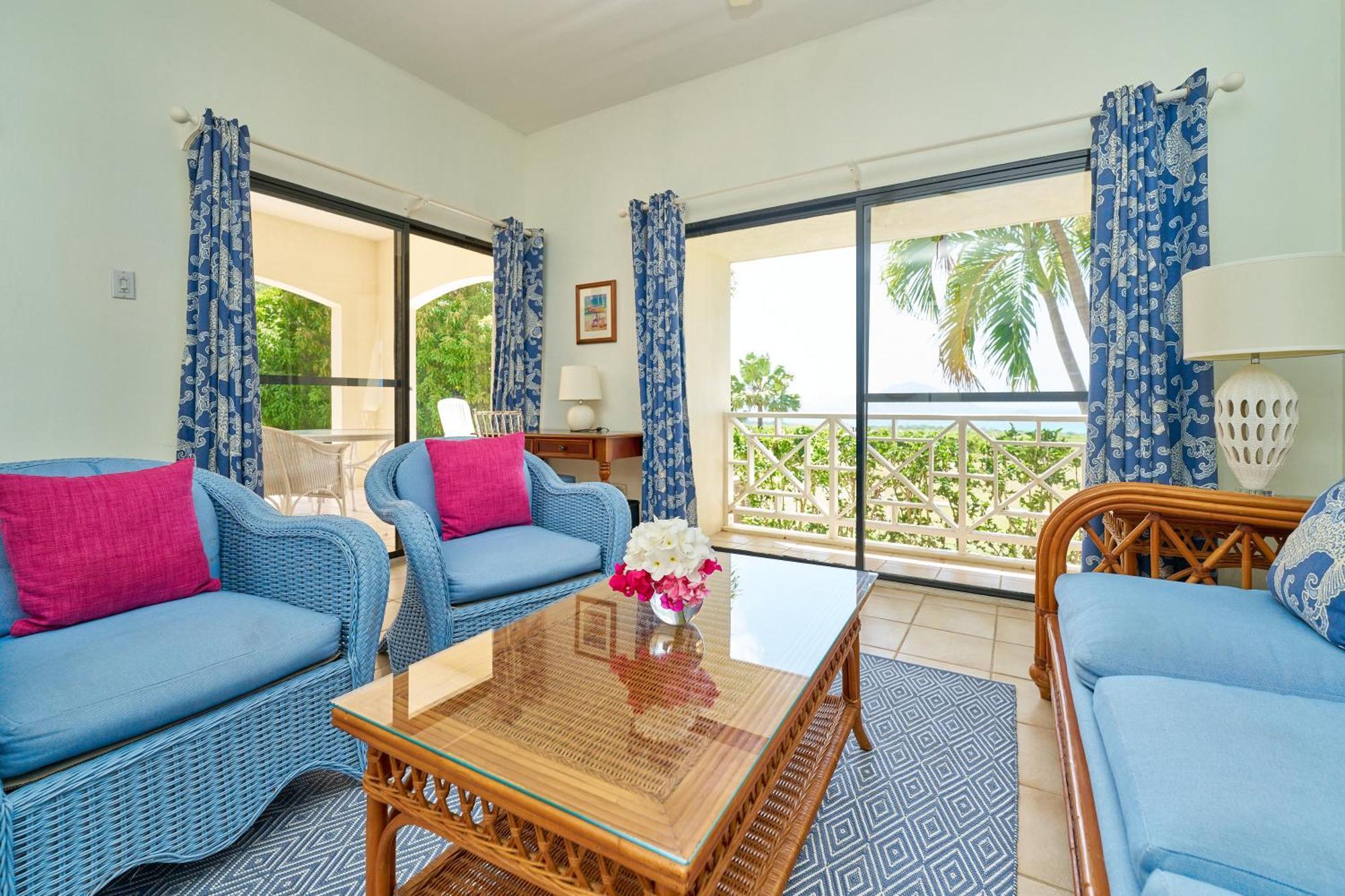 Mount Nevis Hotel Екстериор снимка