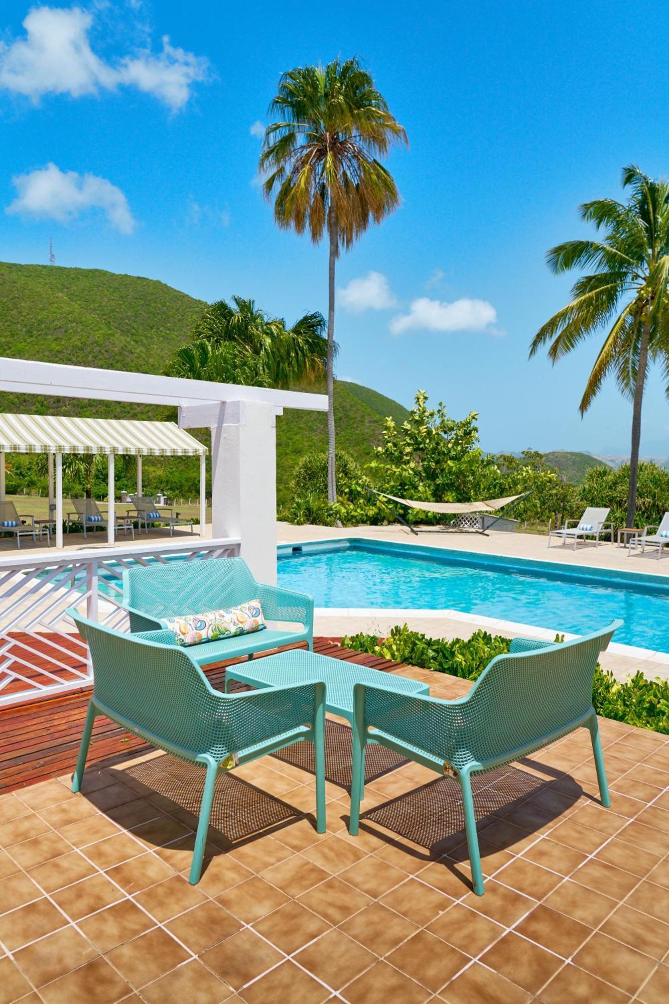 Mount Nevis Hotel Екстериор снимка