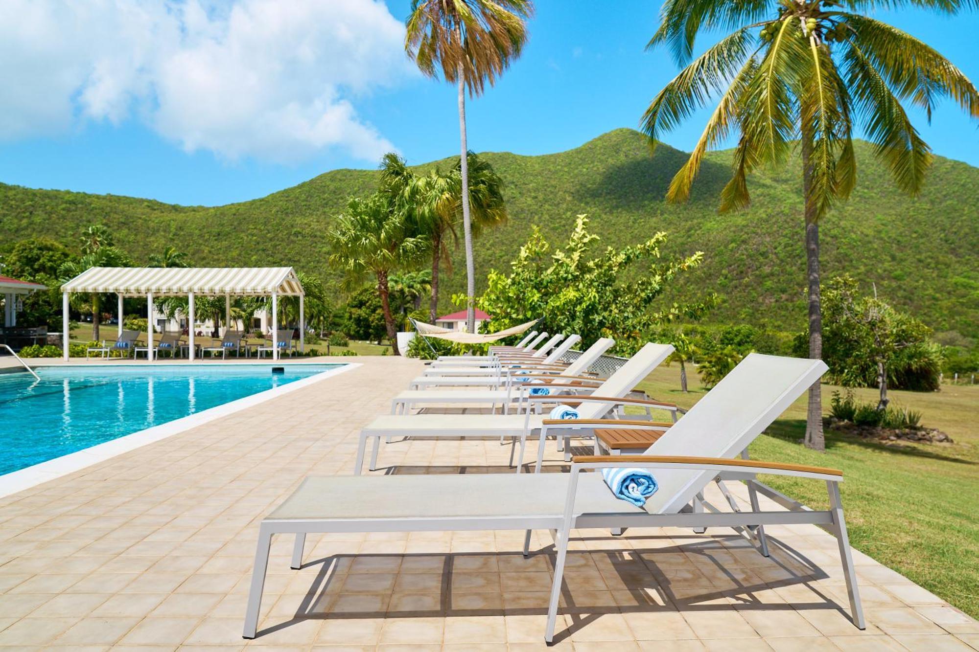 Mount Nevis Hotel Екстериор снимка