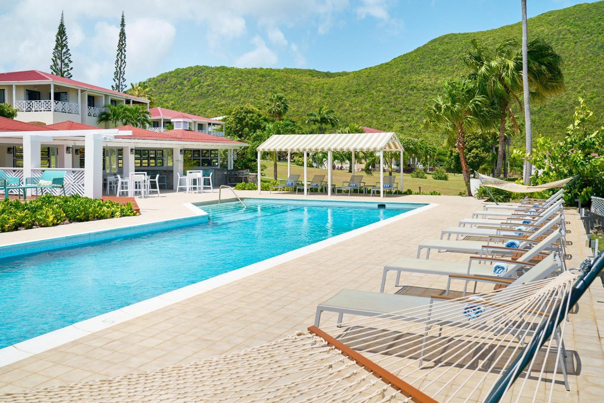 Mount Nevis Hotel Екстериор снимка