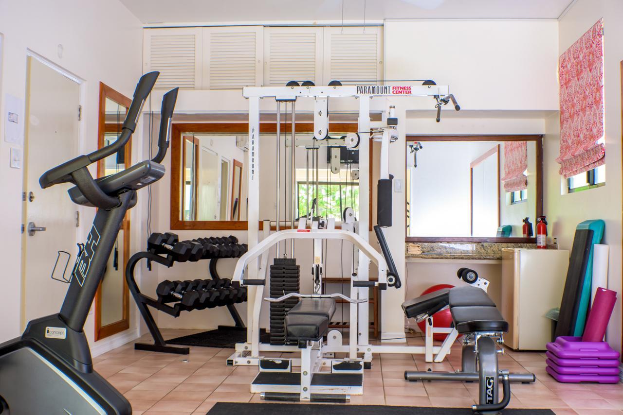 Mount Nevis Hotel Екстериор снимка