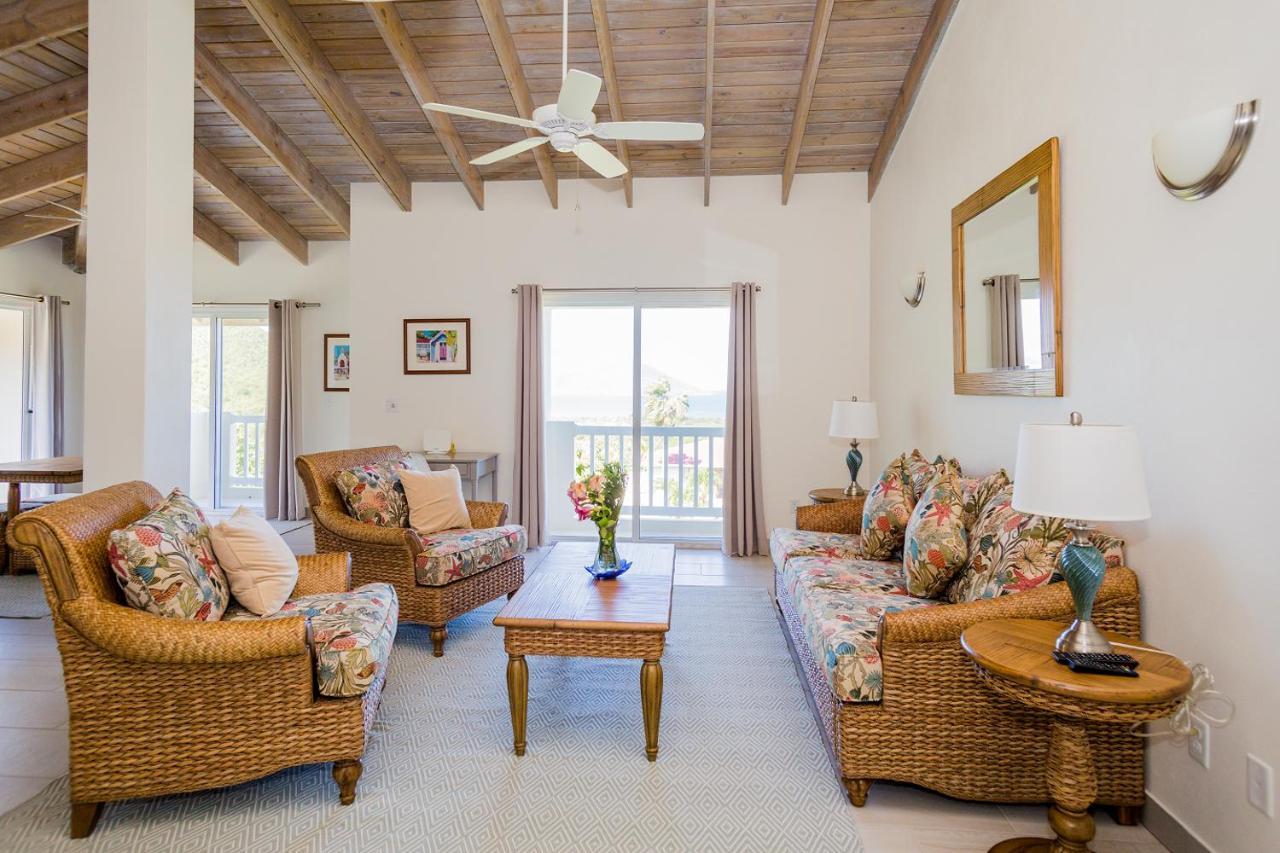 Mount Nevis Hotel Екстериор снимка